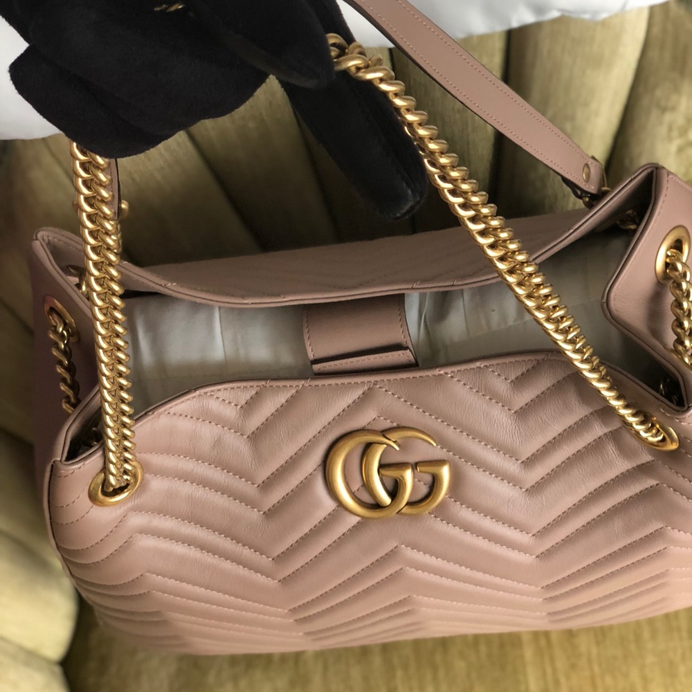 ❌SOLD❌Gucci GG matelasse marmont shoulder bag - Picture 4 of 8